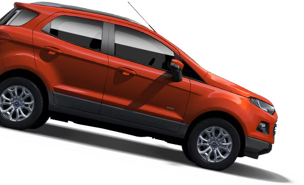 Xe Ford khởi hành nhẹ nhàng trên đường dốc
