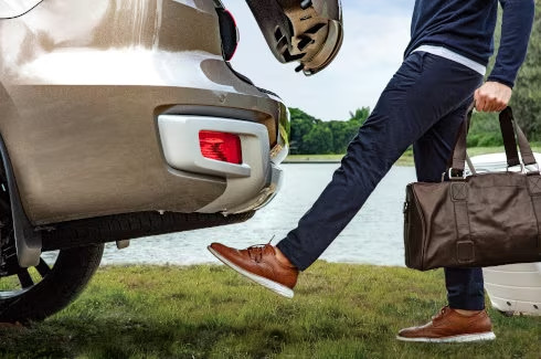 CỬA HẬU TỰ ĐỘNG ĐÓNG MỞ RẢNH TAY TRÊN FORD EVEREST 2